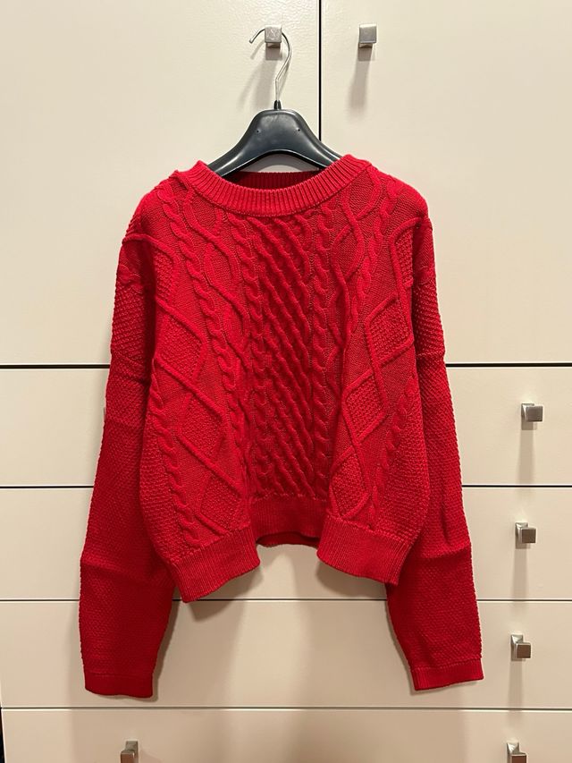 Maglioncino rosso Stradivarius