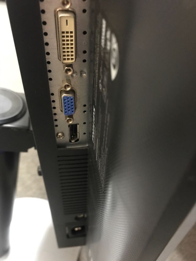 Lote 2x monitores 23” philips 231b