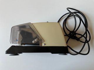 Grapadora eléctrica - Rapid 100 Electric.
