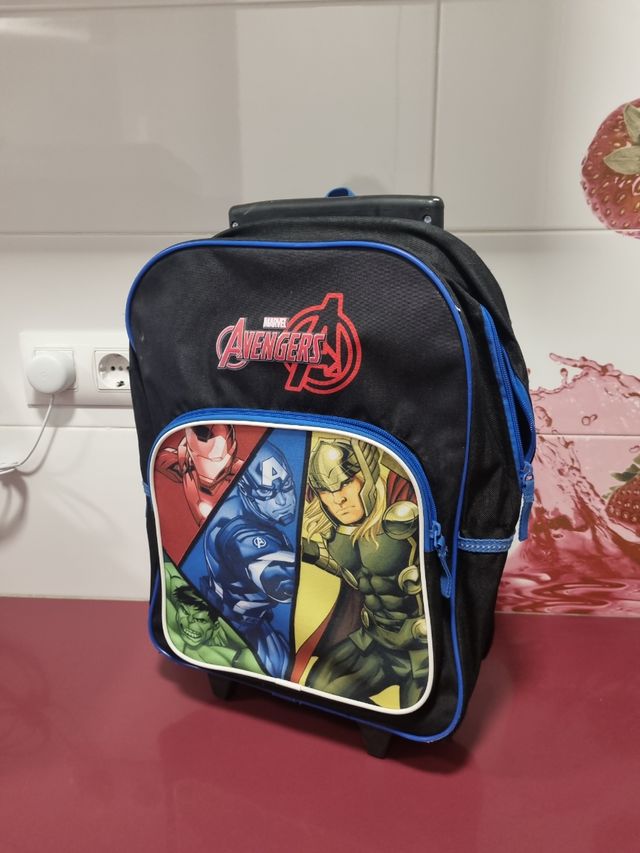 Mochila escolar Advengers
