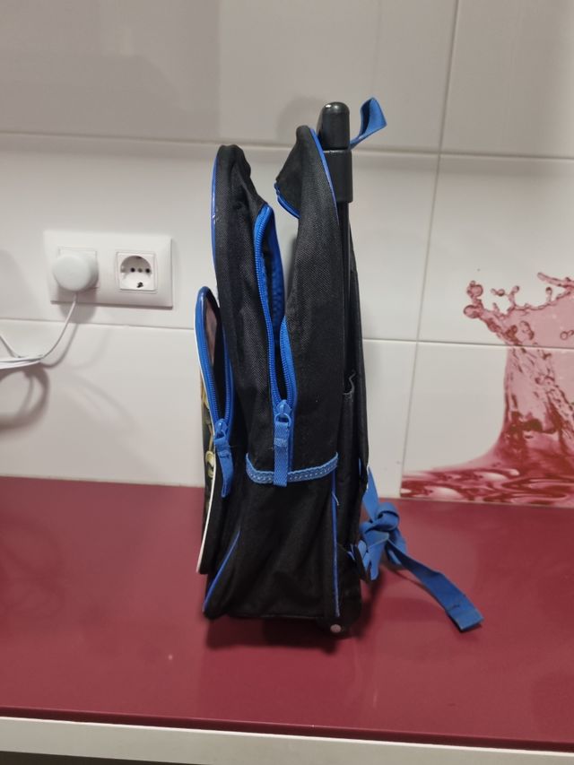 Mochila escolar Advengers