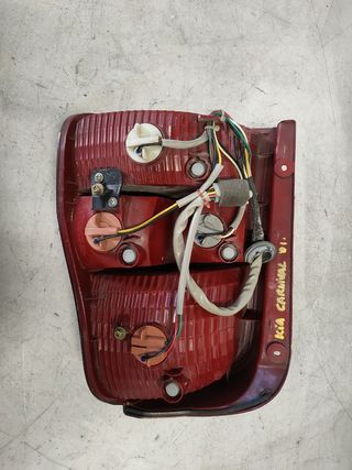 ✅PILOTO TRASERO IZQUIERDO KIA CARNIVAL