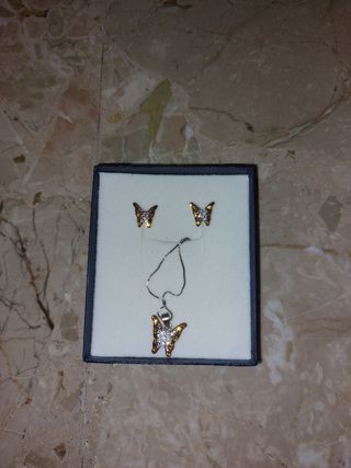 collanina più orecchini