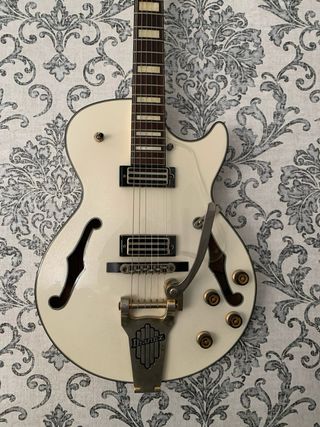 Guitarra eléctrica Ibanez AGR73T