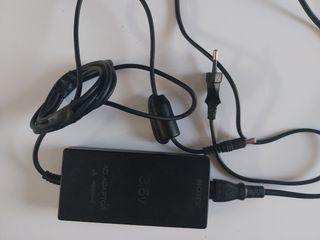 PlayStation 2 Slim Plateada
