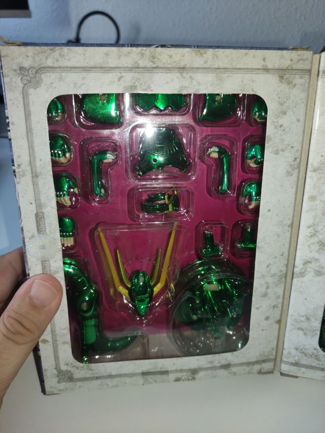 Caballero del Dragón, Saint Seiya