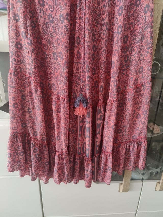 Falda de mujer ,es elástica vale para más tallas