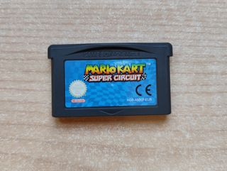 Nintendo Game Boy Advance + 2 juegos Mario y Wario