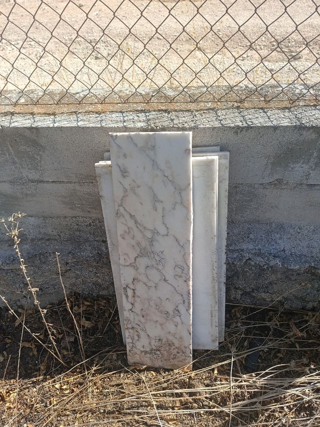 Losas de mármol y retales