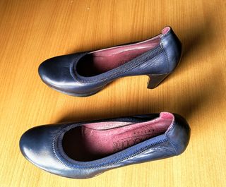 Zapatos mujer Salmagodi piel n37 nuevos