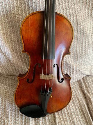 Violín antiguo 4/4 del siglo XIX año 1832