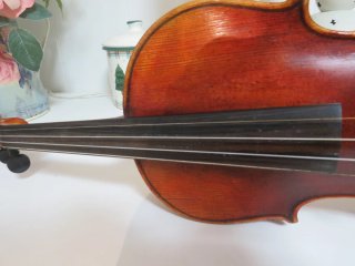 Violín antiguo 4/4. Etiqueta siglo XIX.