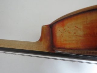 Violín antiguo 4/4. Etiqueta siglo XIX.