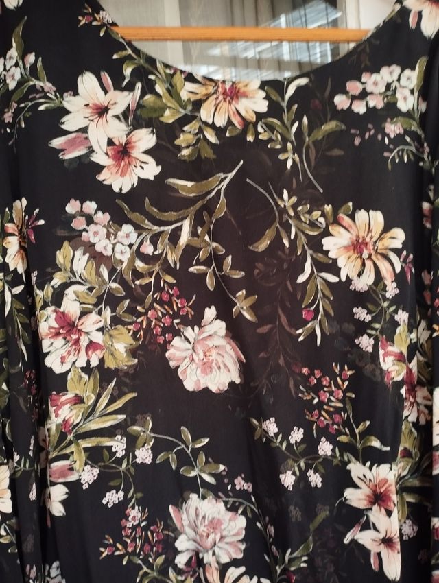 Blusa negra estampada talla 3XL de WOMAN