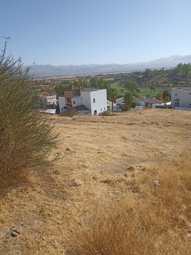 Trabajos de desbrozadora manual