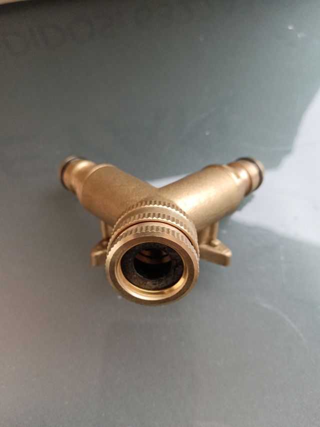 Grifo de riego doble,  OFERTA