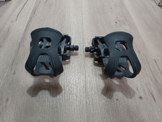 Pedales bicicleta con calapies