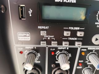 Altavox autoamplificado