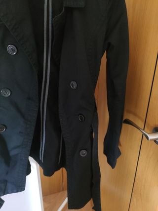 Gabardina chaqueta trench Bershka