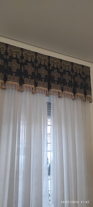 CORTINAS DE SALÓN 120€ LAS 3