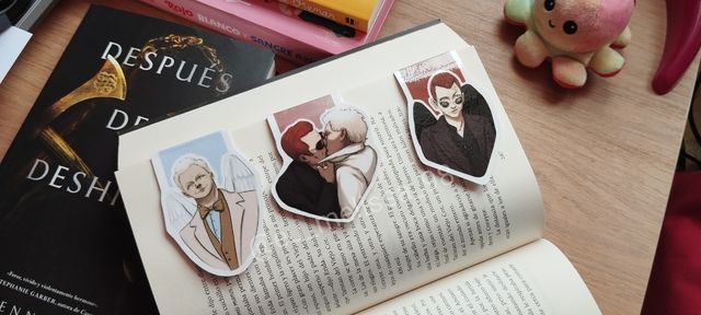 Marcapáginas good omens