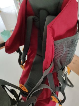Mochila portabebés Deuter