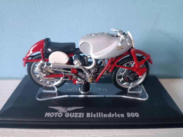 Modellino Moto Guzzi 