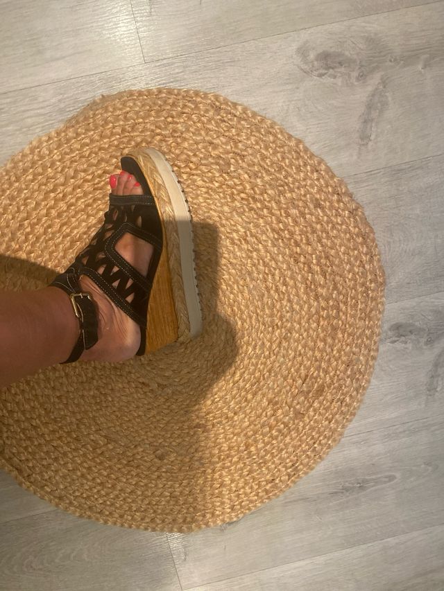 Cuñas negras piel ante