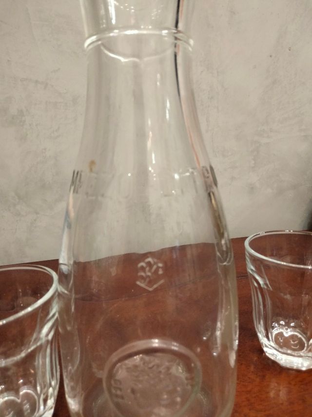 Brocca per vino + 4 bicchieri/ gottini