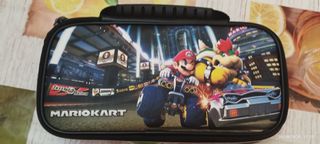 Custodia Nintendo Switch MarioKart Nuovissima.