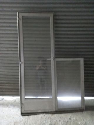 Puerta y ventana