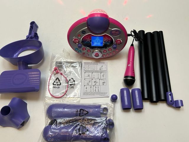 Microfone de karaoke para criança.italiano