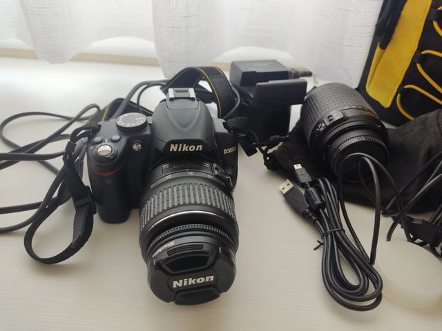 Cámara de fotos nueva, Nikon D3000, digital