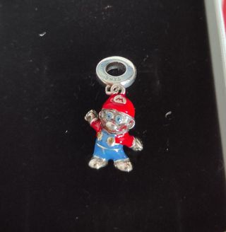 Charm Super Mario