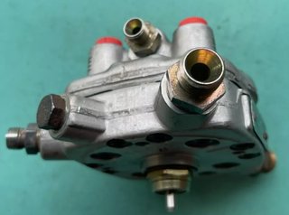MERCEDES-BENZ 0438101026 Mengenteiler