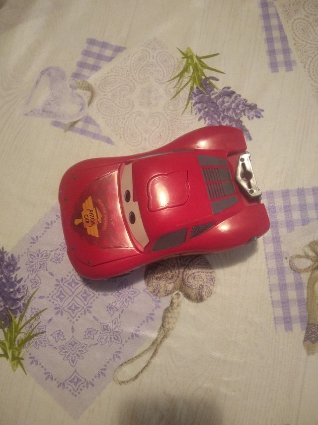 Coche pulsador Rayo McQueen