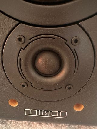 Altavoces Mission 771