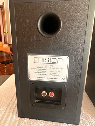 Altavoces Mission 771