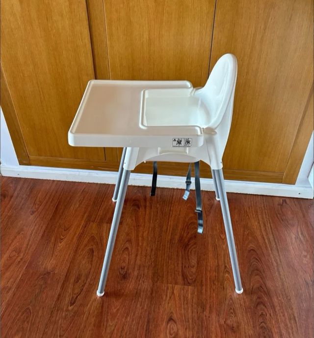 Trona IKEA modelo Antilop