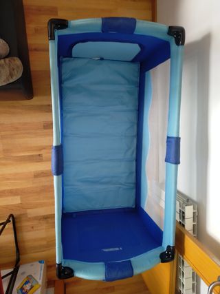 Cuna de viaje marca Asalvo baby