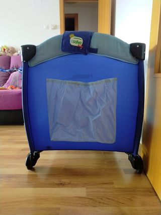 Cuna de viaje marca Asalvo baby