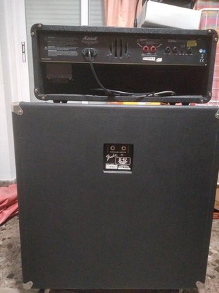 Amplificador de guitarra Marshall MG 100