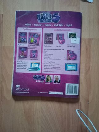 Libro inglés Tiger Tracks de 5 primaria