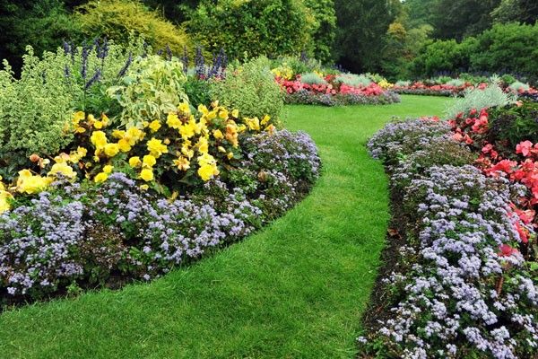 Mantenimiento de jardines y zonas verdes