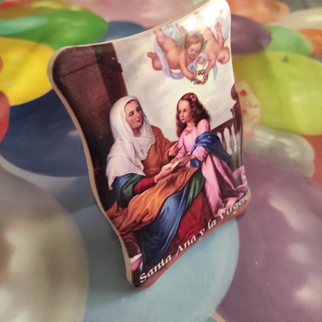 Azulejo antiguo. Santa Ana y La Virgen