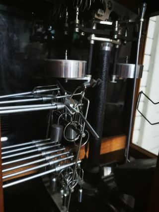 Balanza de precisión antigua.