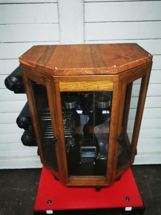 Balanza de precisión antigua.