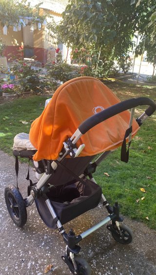 Carro bugaboo naranja. PRECIO NEGOCIABLE