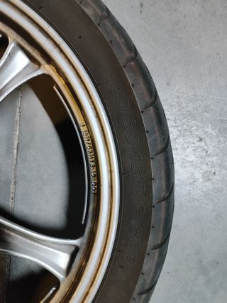 Llanta suzuki sixteen