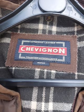 Cazadora de piel Chevignon